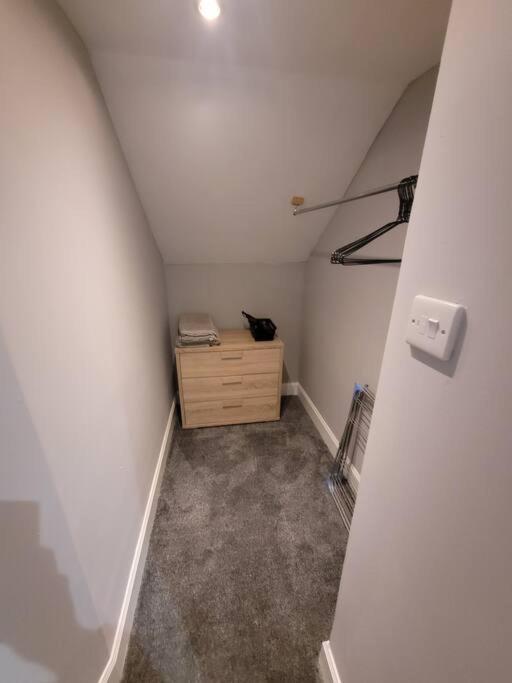 Апартаменты 2 Kilkerran Road Кэмпбелтаун Экстерьер фото